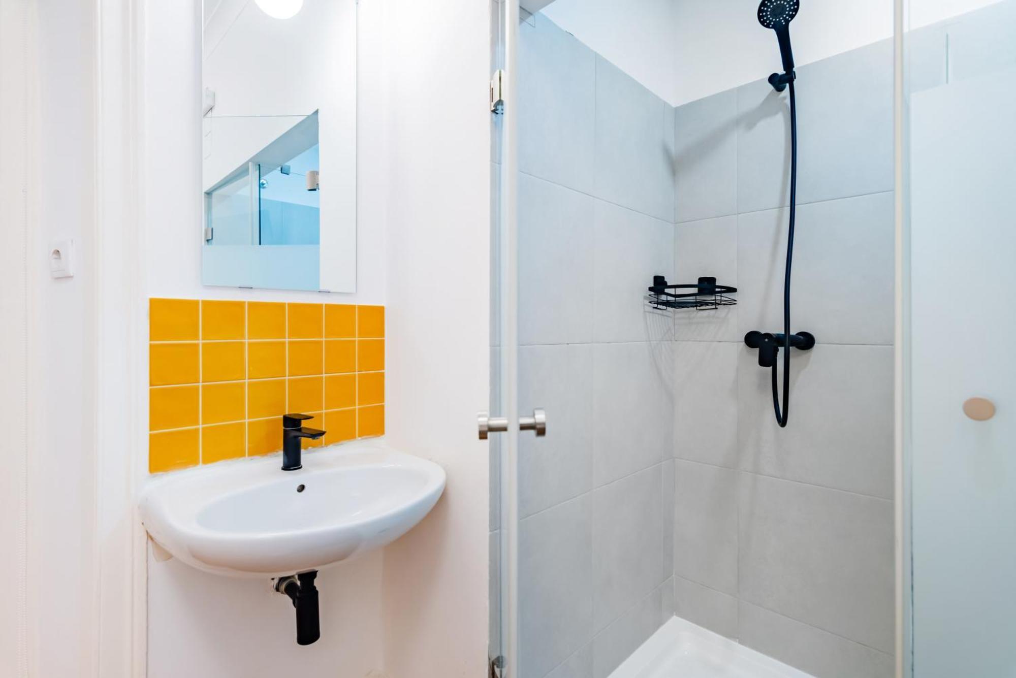Guest 2 Boutique House * Lissabon
