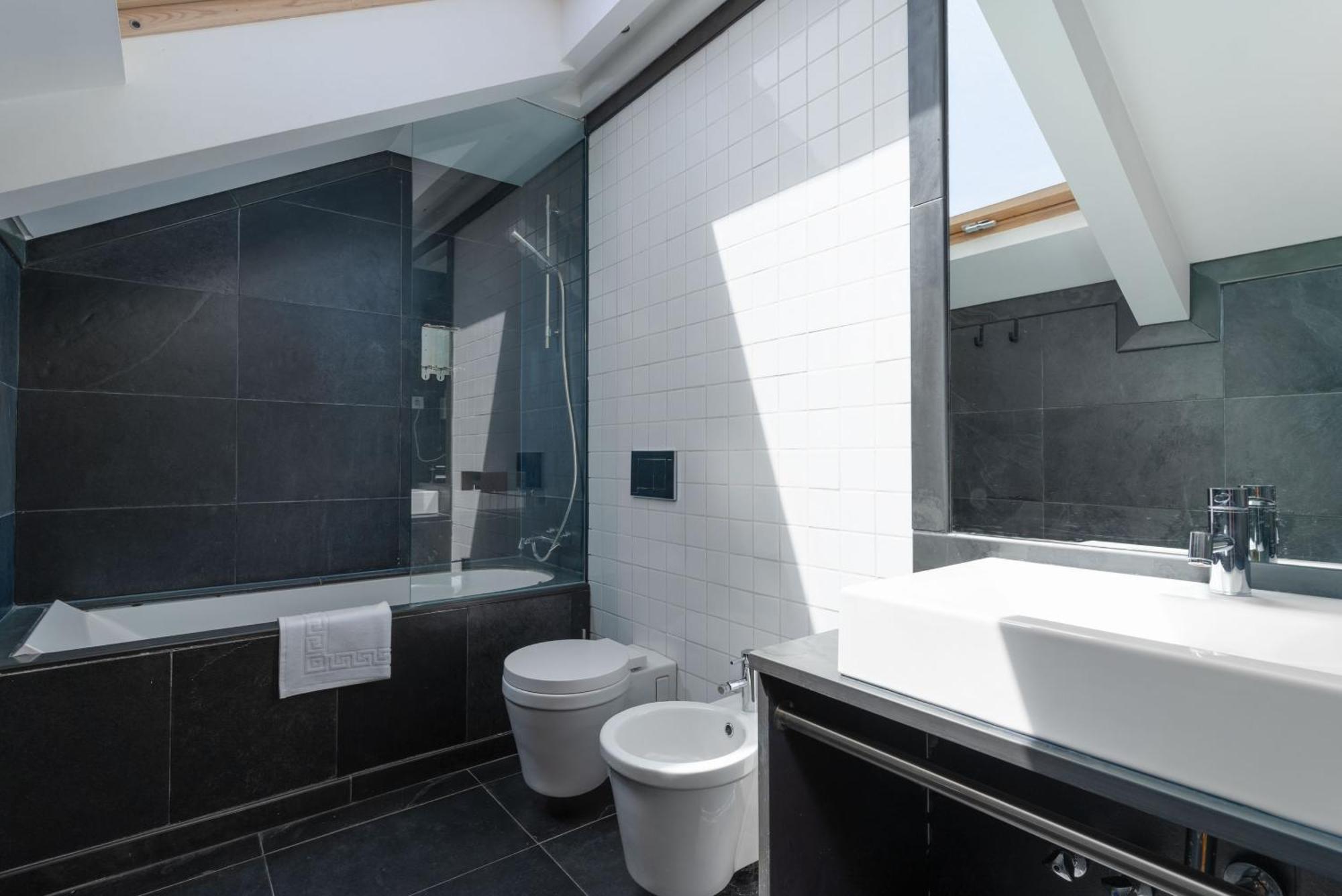 Apartment Limehome Rua Do Arsenal Lissabon