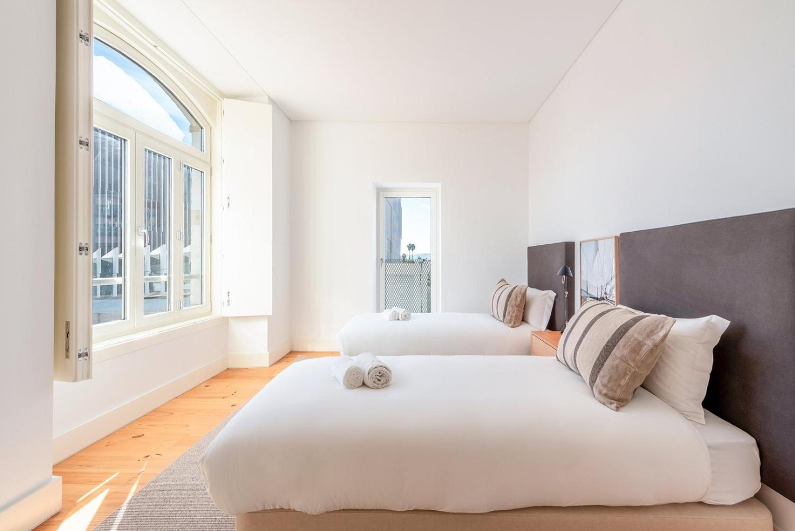 Guestready - Spacious 2 Bedroom Apt Near The River * Lisboa