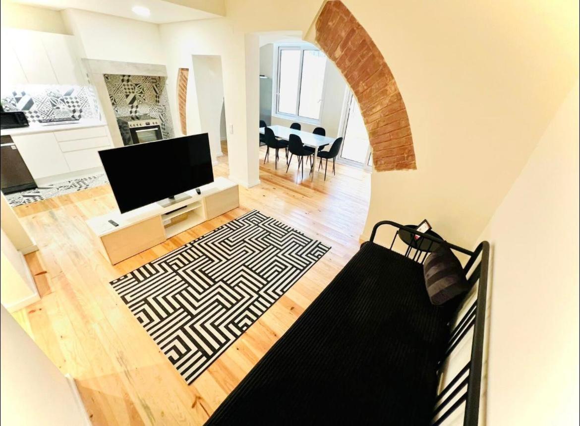Center 3 Bedroom Flat Next To Avenida Liberdade * Lissabon