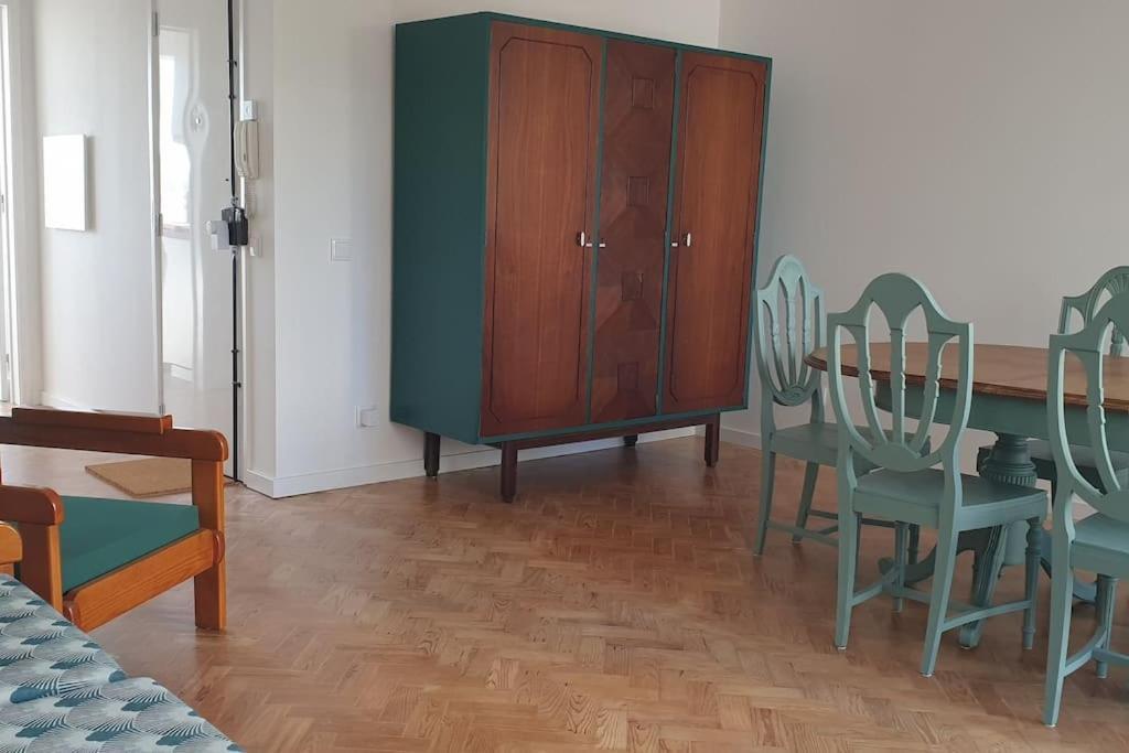 Appartement 5min Walk To Subway & 10min Drive To Airport