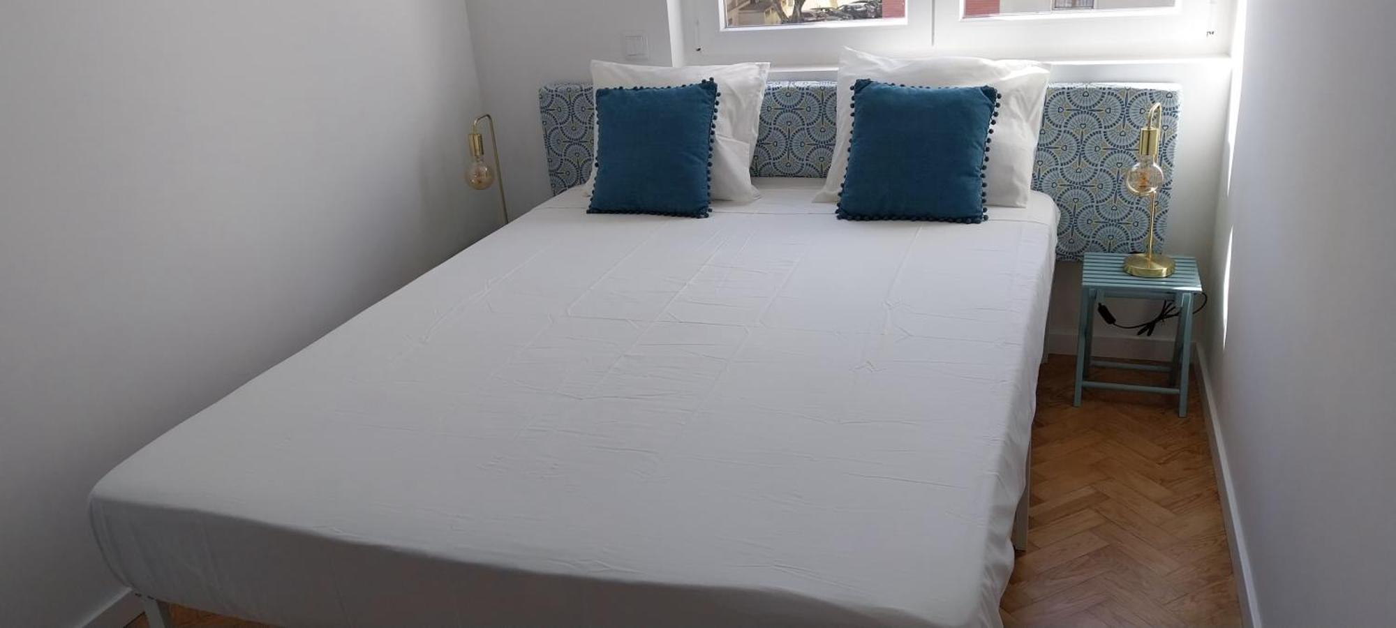 5min Walk To Subway & 10min Drive To Airport * Lissabon