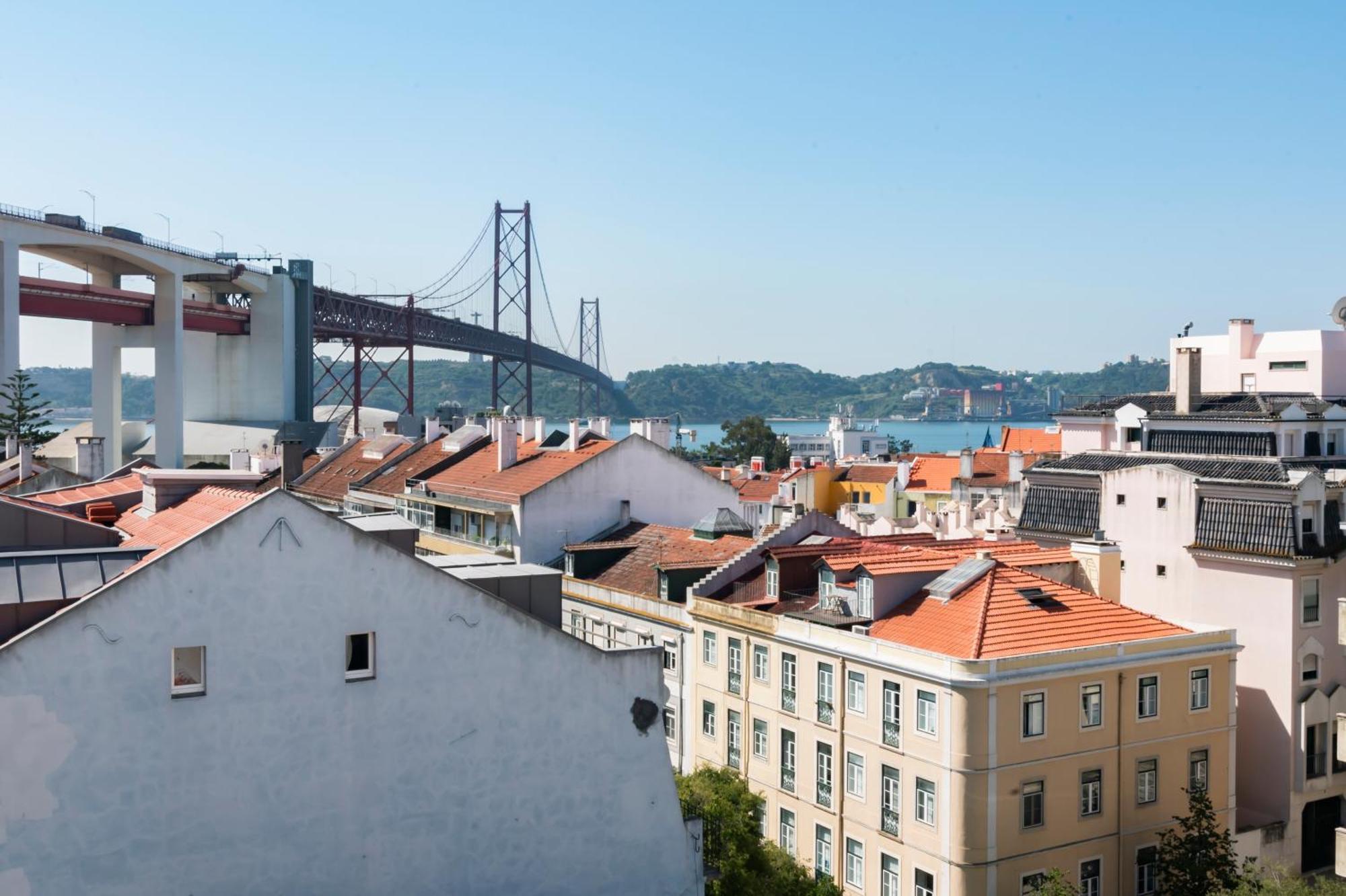 Riverfront Apartamento