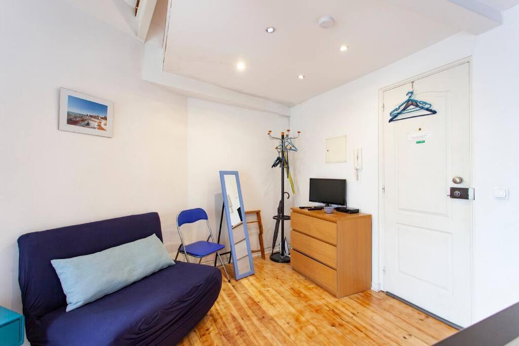 Alfama I, Eco-penthouse With View & French Balcony * Lisboa