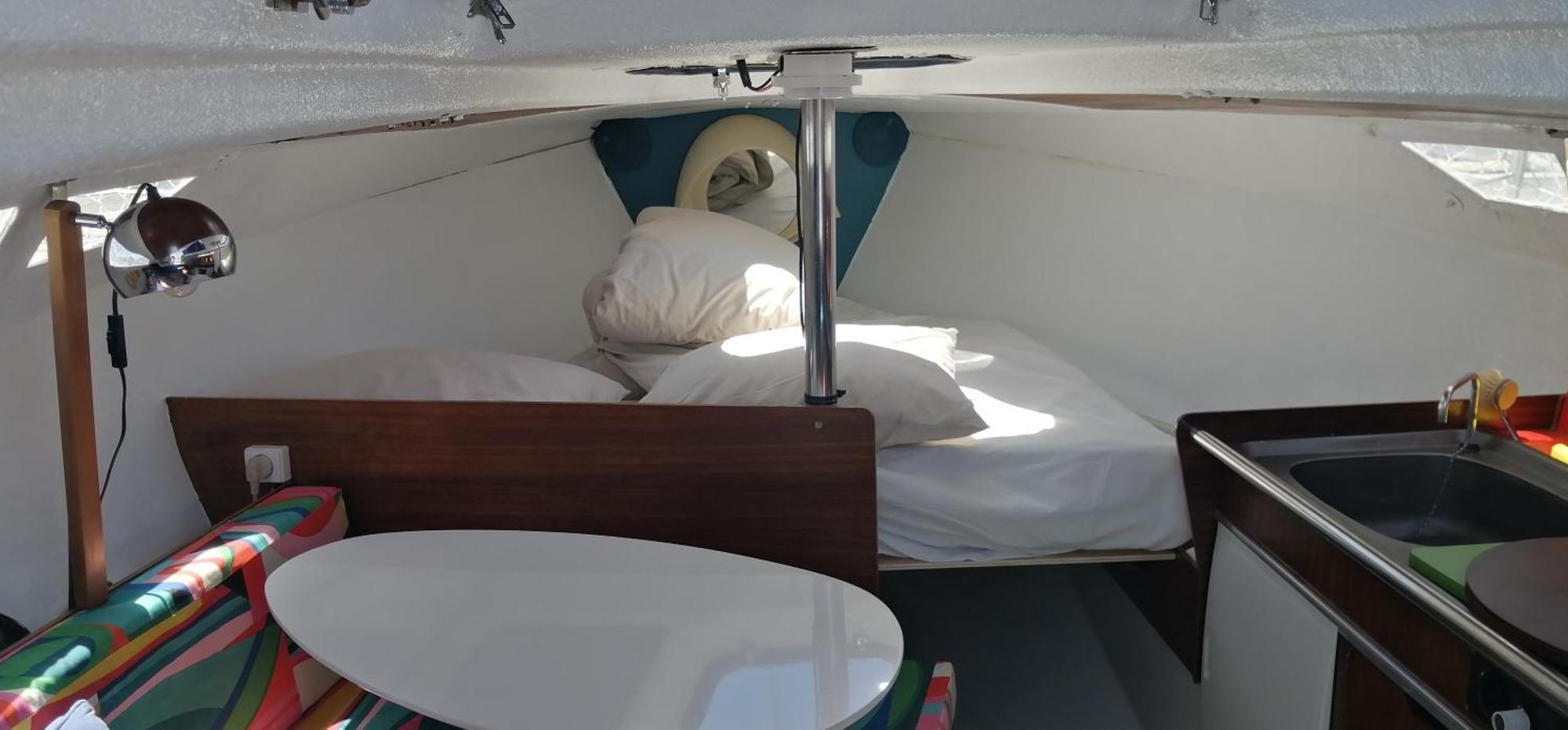 Bateau-hôtel 70's Tiny Boat