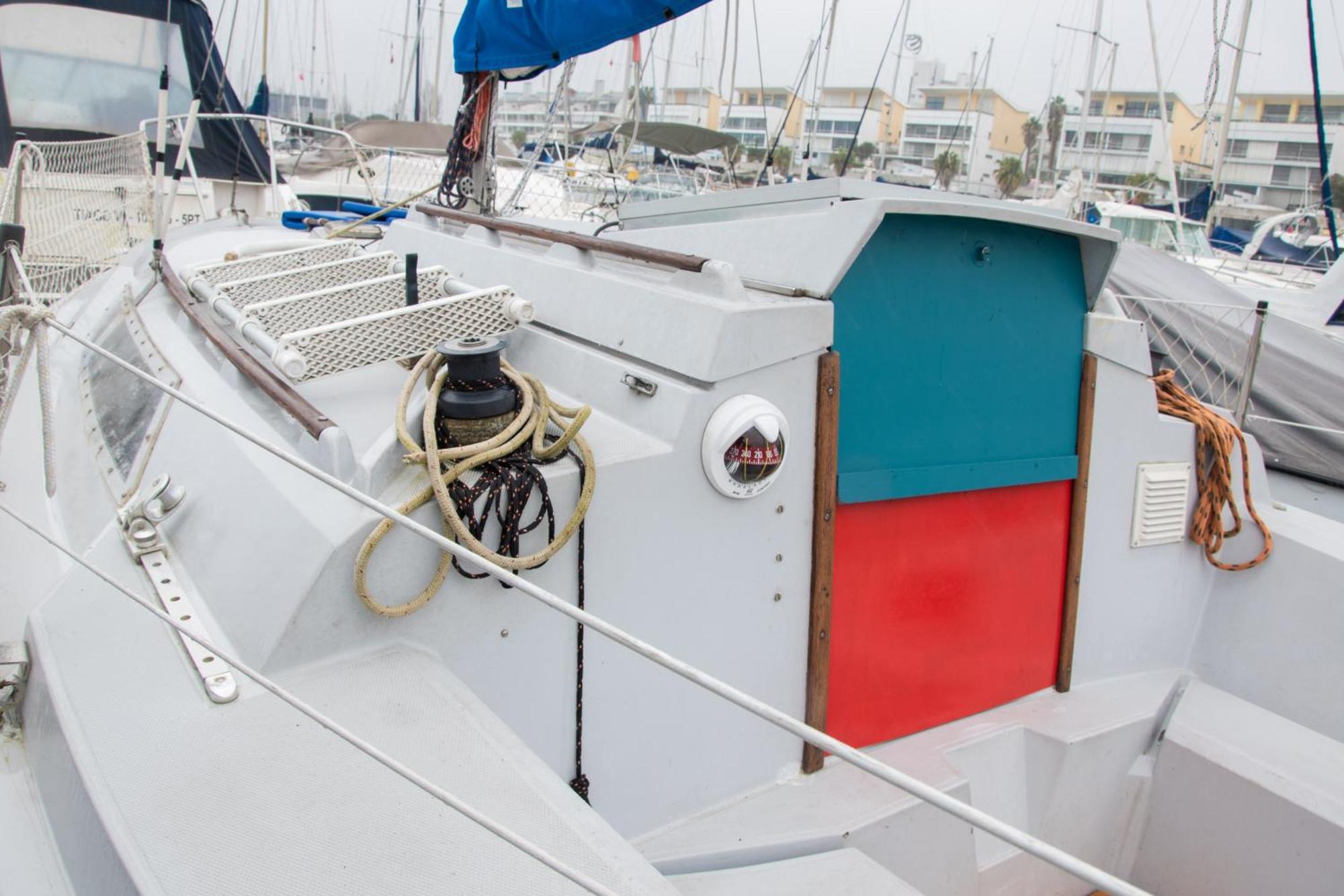 Bateau-hôtel 70's Tiny Boat *