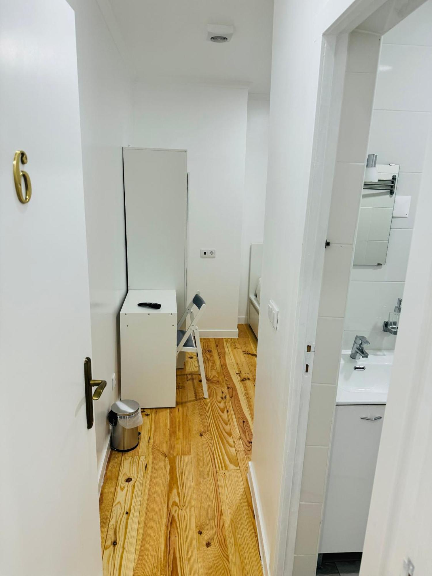 Privatunterkunft Alfama - *