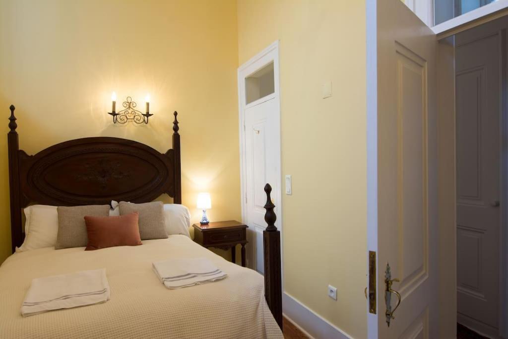 Space And Tradition In Appartement *