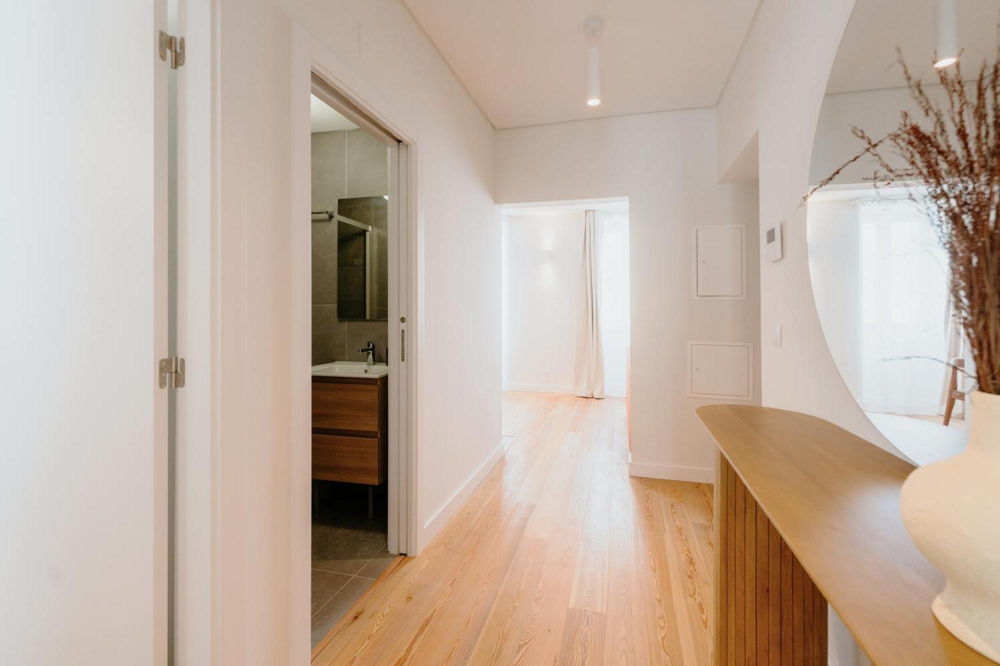Orange House - Elegant Two-bedroom 1e * Lissabon
