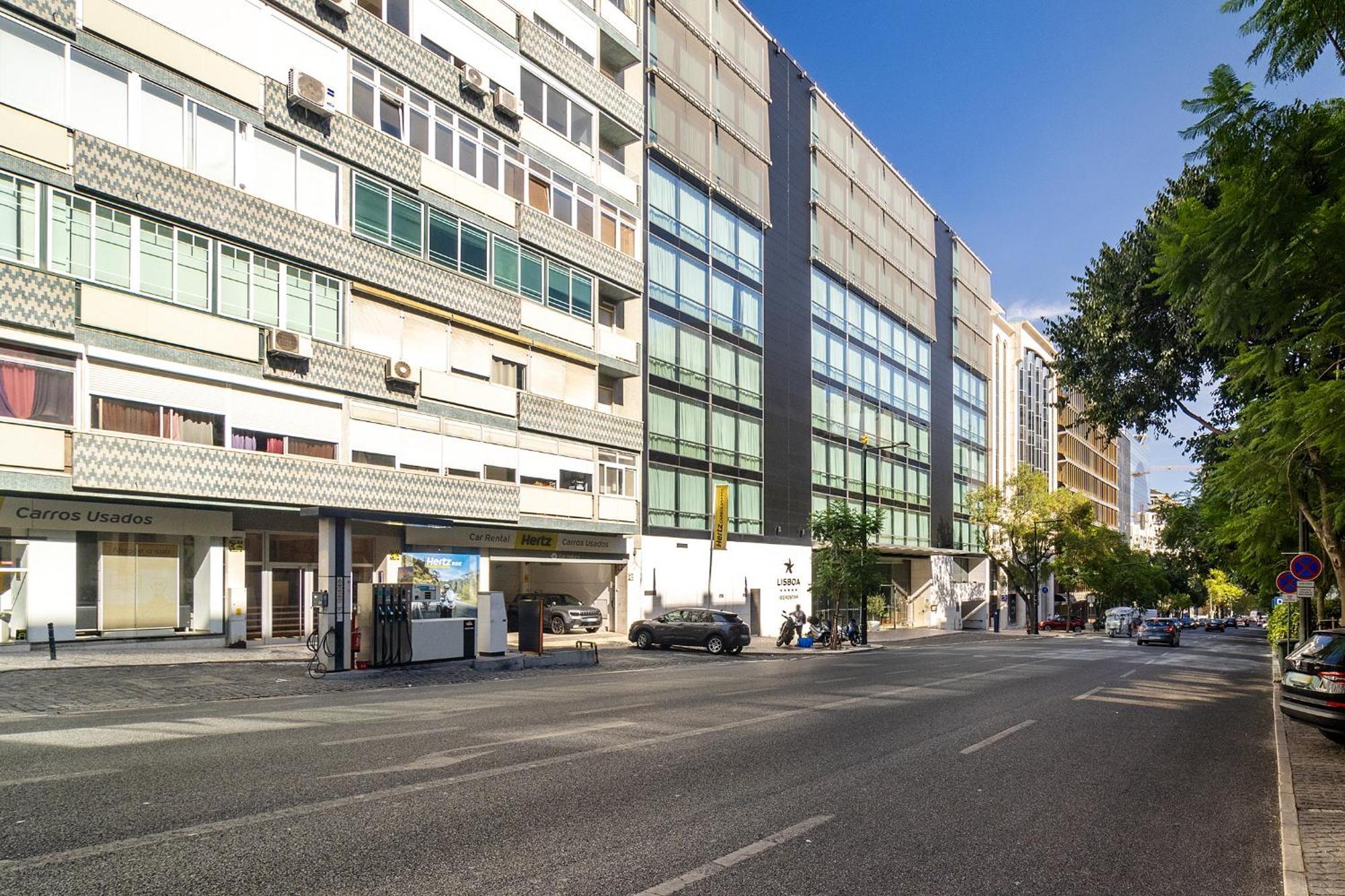 Whome Modern & Elegant In Appartement