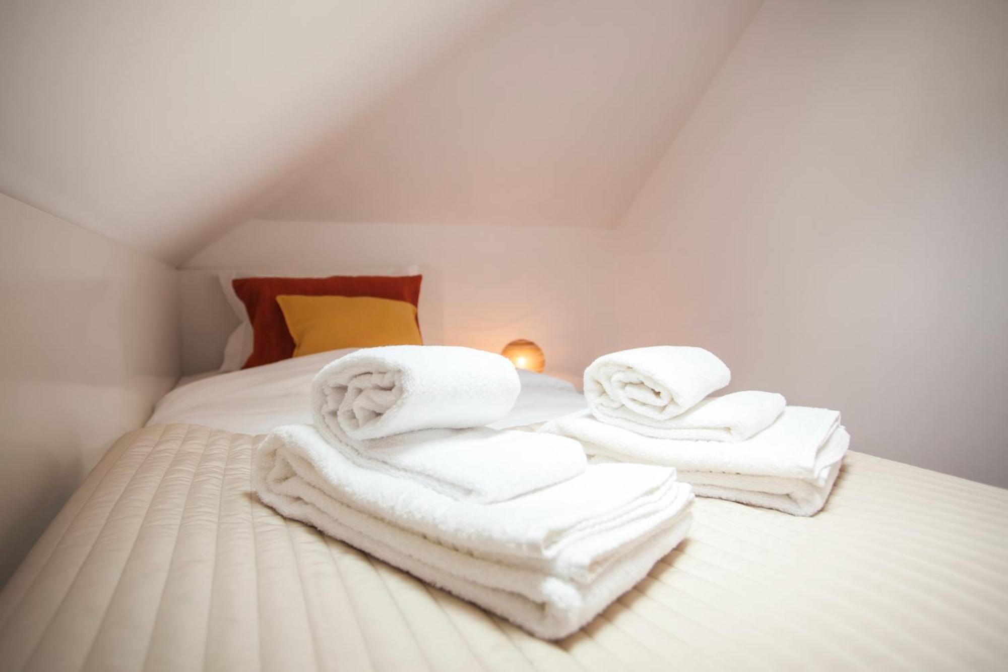 Apartment Amalia In Santos Lisbon