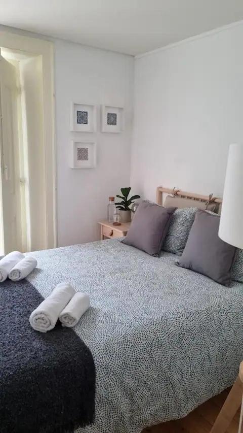 Homestay Private In Baixa With Balcony *