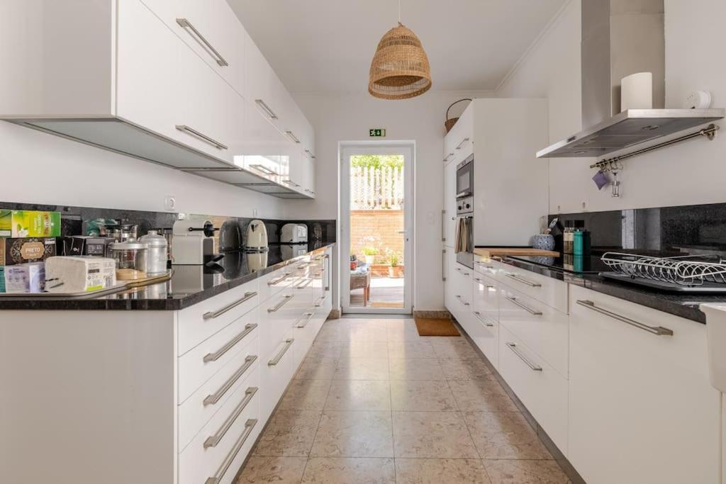 Lx -10m To Downtown,14 Ppl,heatable Pool And Lift * Lisboa