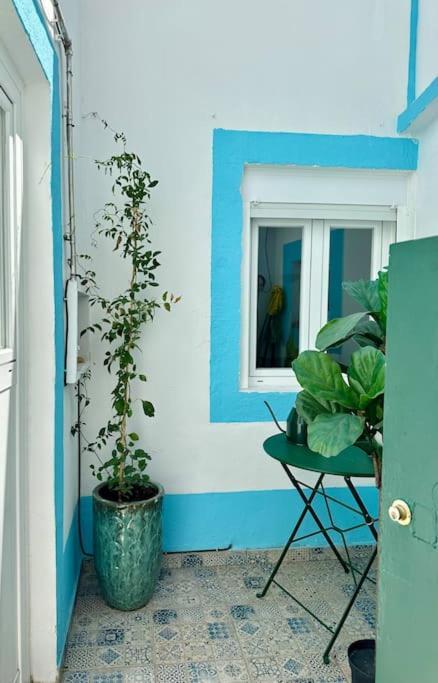 Duplex Lx Factory 2 Bedroom - Patio - Free Parking * Lisboa