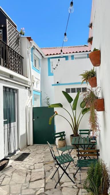 Duplex Lx Factory 2 Bedroom - Patio - Free Parking