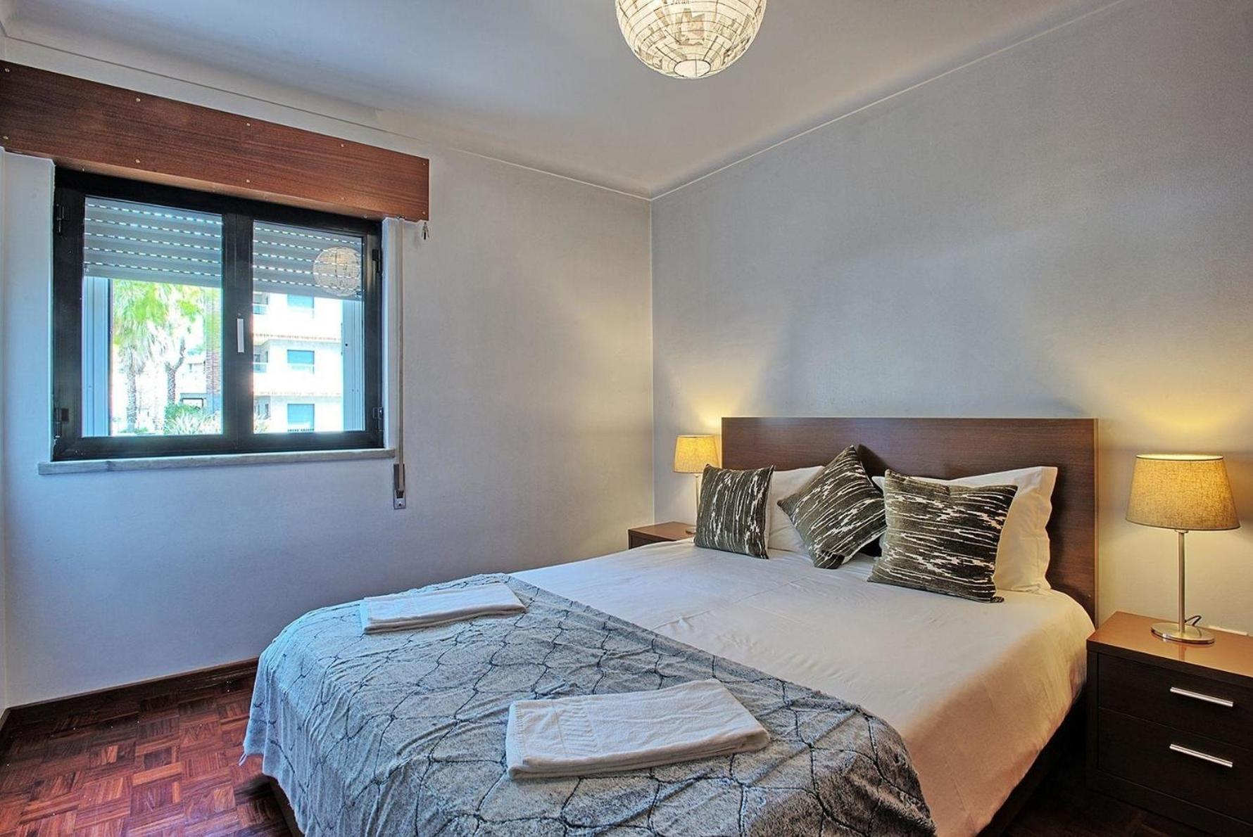 Studio Fuer 7 Personen Und 1 Kind In Moscavide, Regio De Costa De *