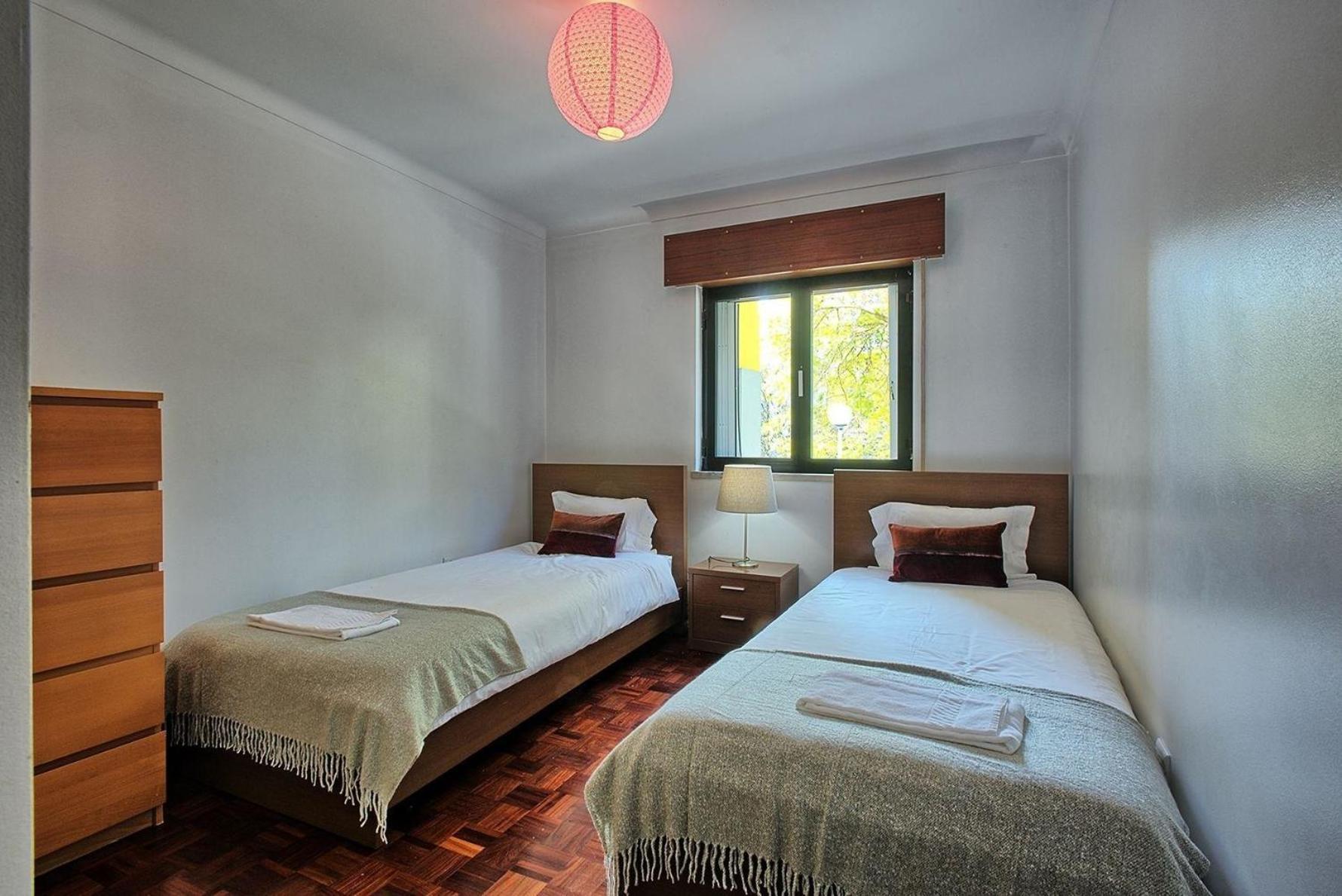 Studio Fuer 7 Personen Und 1 Kind In Moscavide, Regio De Costa De Appartement Lisboa