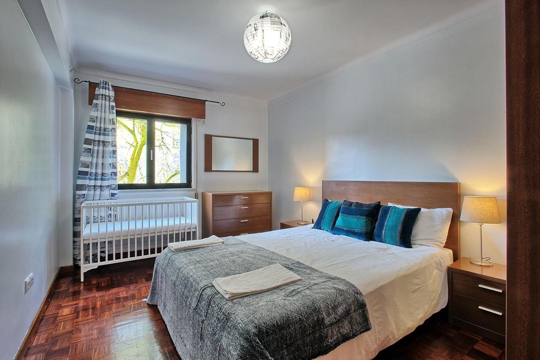 Appartement Studio Fuer 7 Personen Und 1 Kind In Moscavide, Regio De Costa De Lisboa