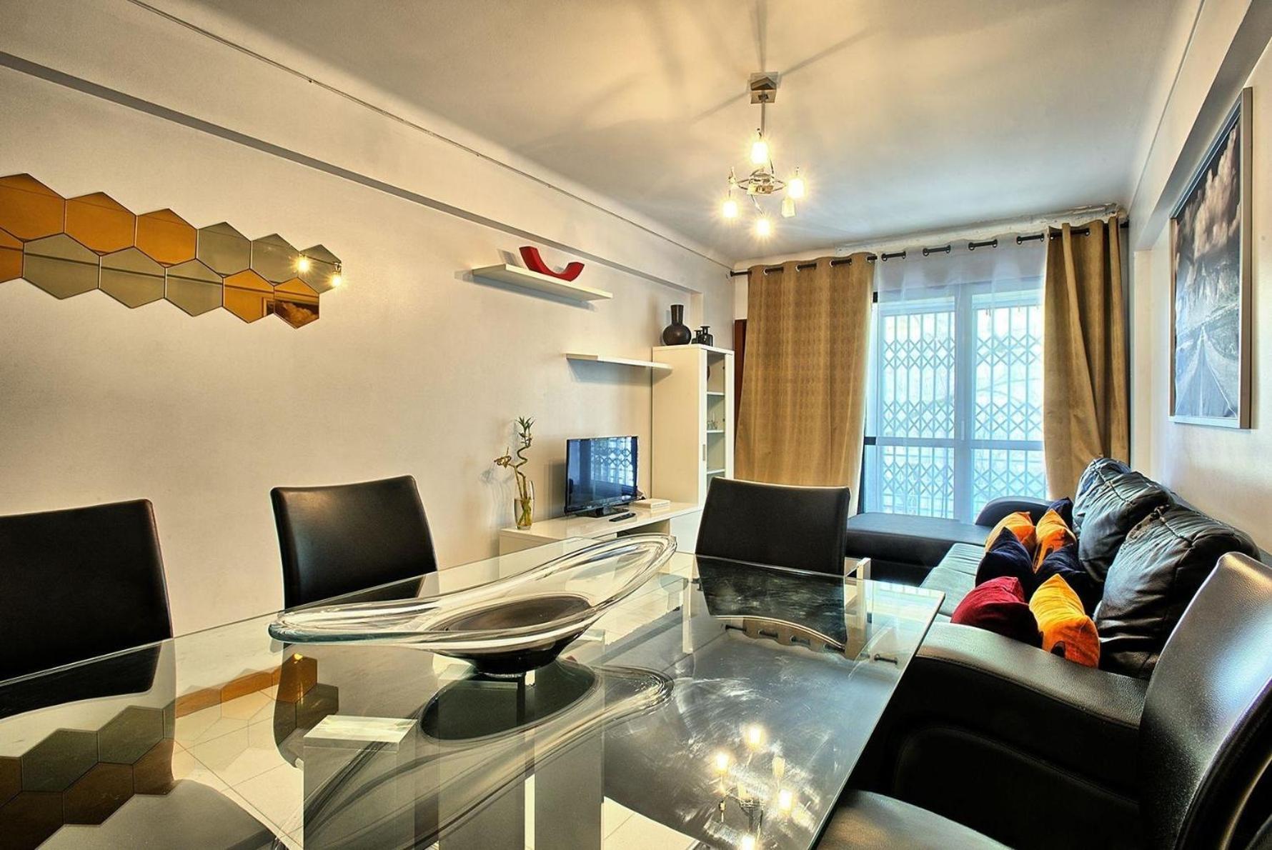 Appartement Studio Fuer 7 Personen Und 1 Kind In Moscavide, Regio De Costa De *