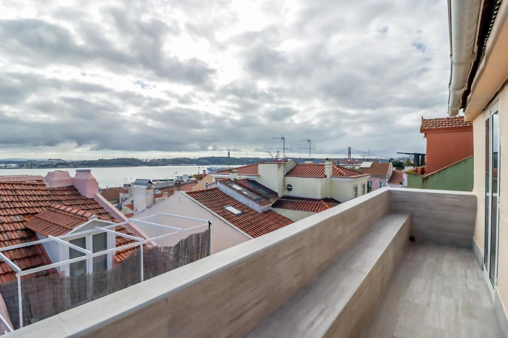 Appartement 2br Terrace With Tagus View - Air-conditioned | By Airnest