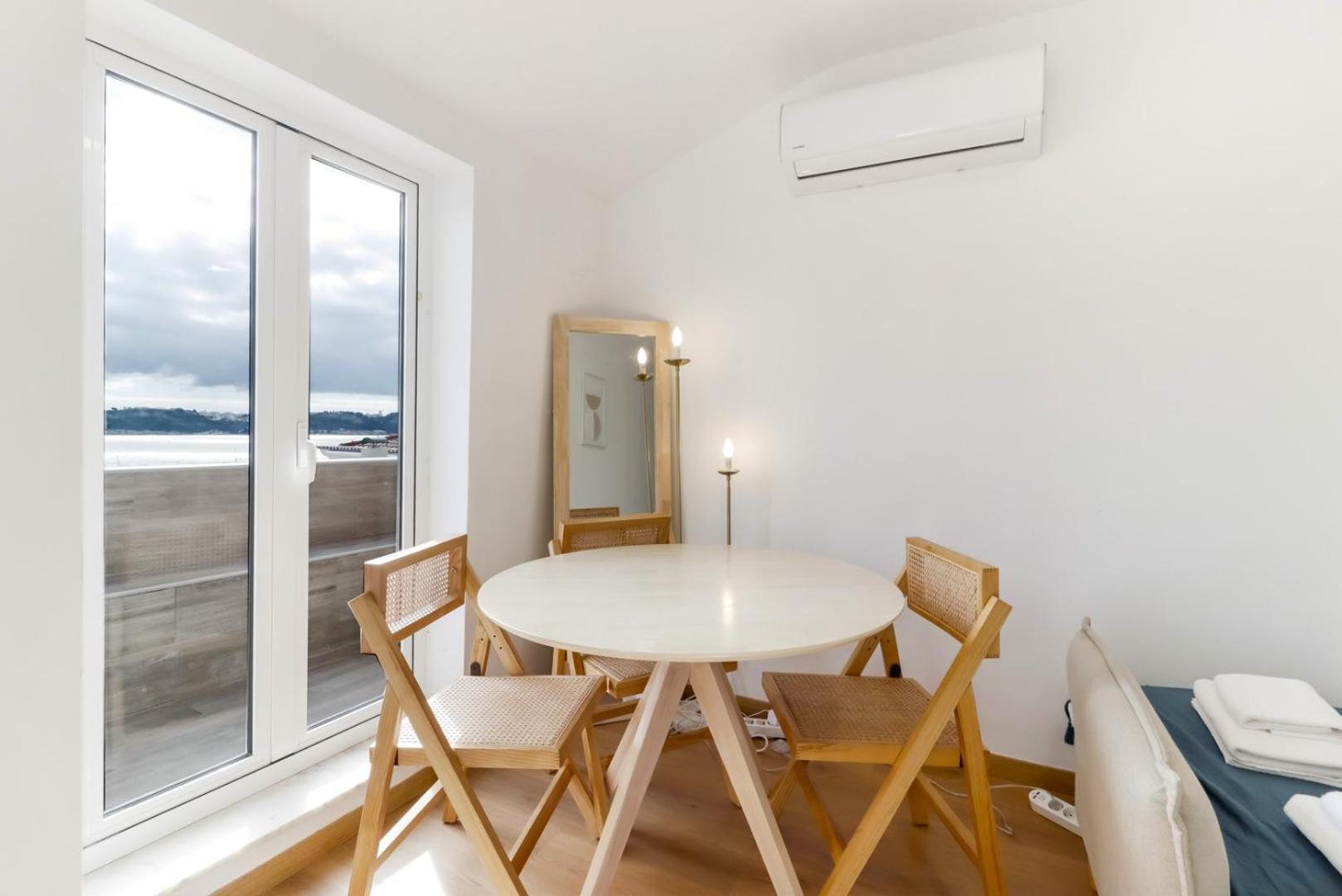 2br Terrace With Tagus View - Air-conditioned | By Airnest Appartement *
