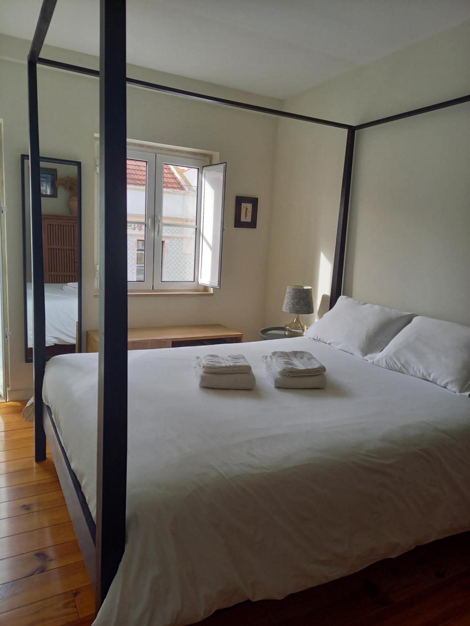 Charme Et Confort Au Coeur De Graca Homestay *