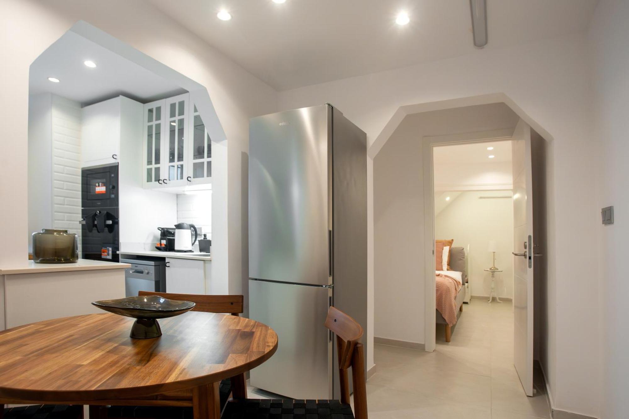 Appartement Chic 1bed Retreat In Bairro Alto Lisboa
