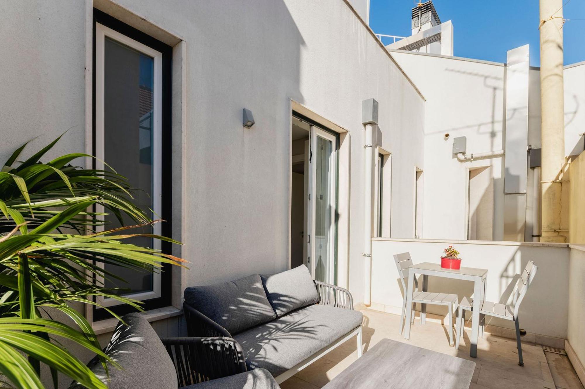 Appartement Chiado Square | *