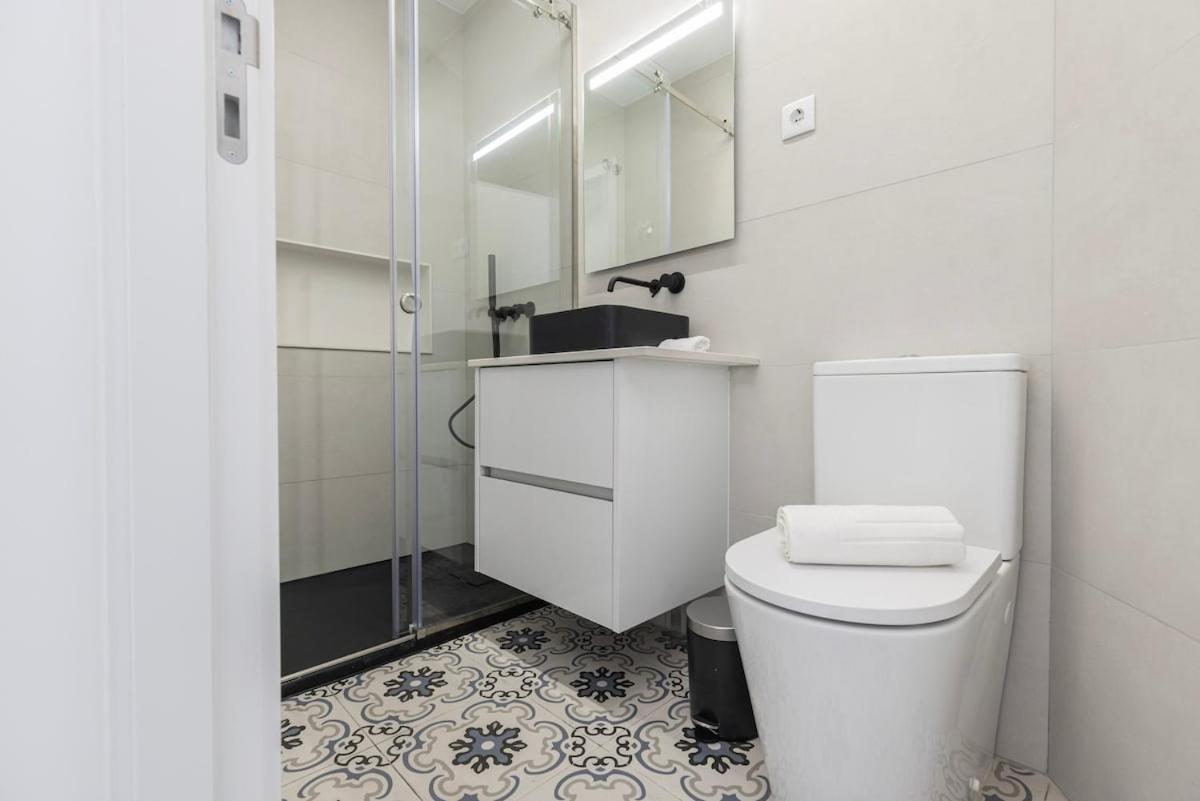 Appartement Novo Junto Ao Metro Lisboa