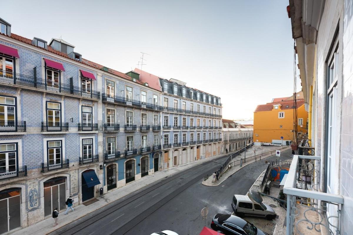 Appartement Bica Contemporary Historic 2 Bedroom Lissabon