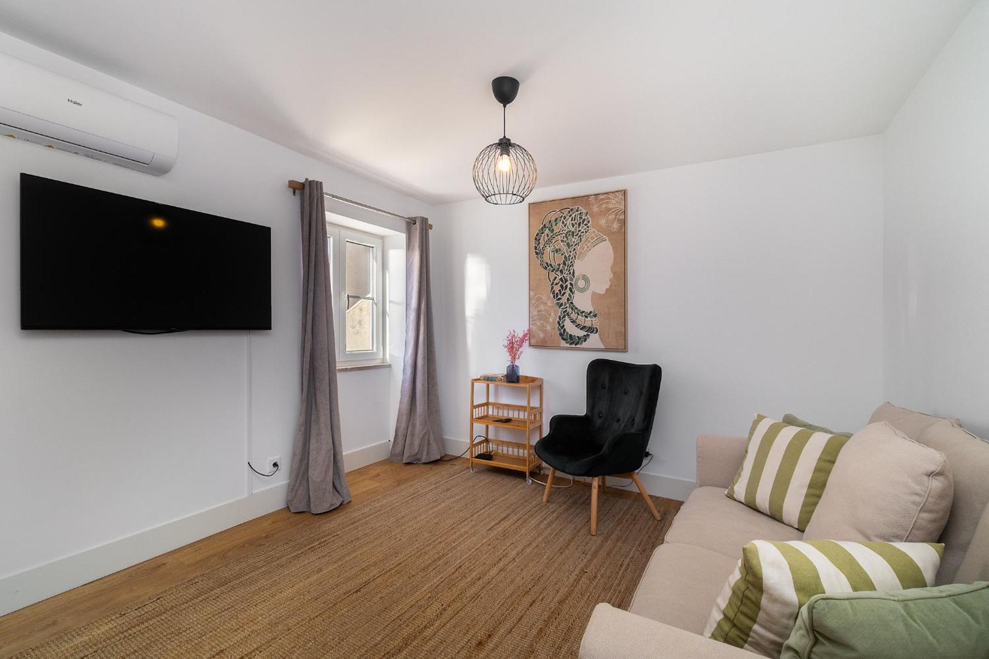 Modern By Soulplaces Apartment *