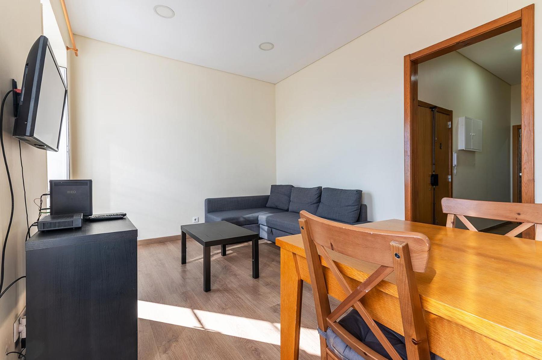 Appartement Very Sunny With Large Balcony 3rd Floor