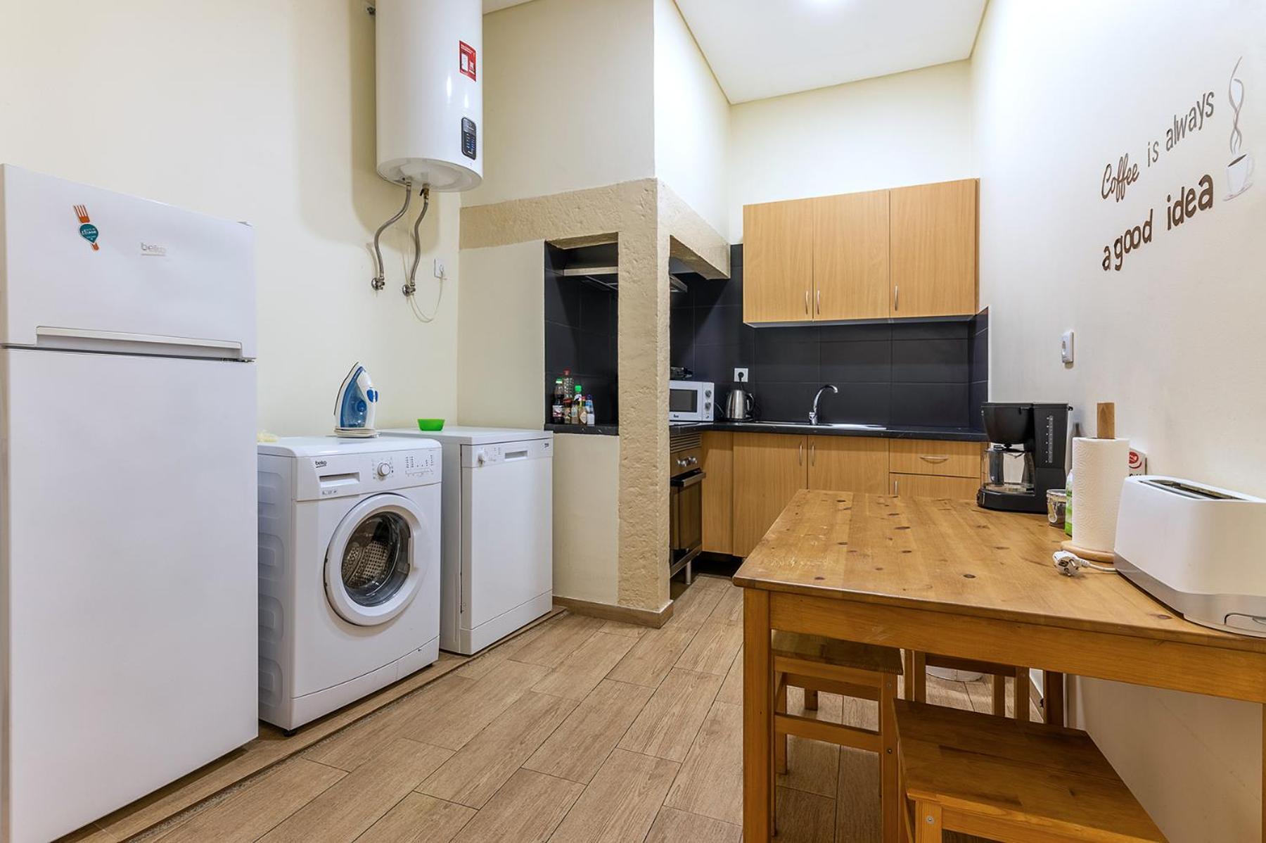 Appartement Very Sunny With Large Balcony 3rd Floor