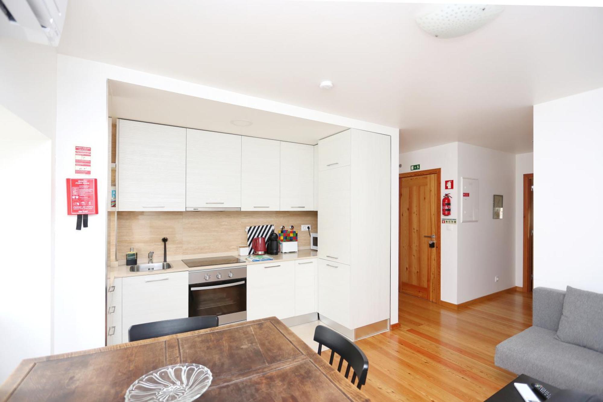 Quiet Apartment *
