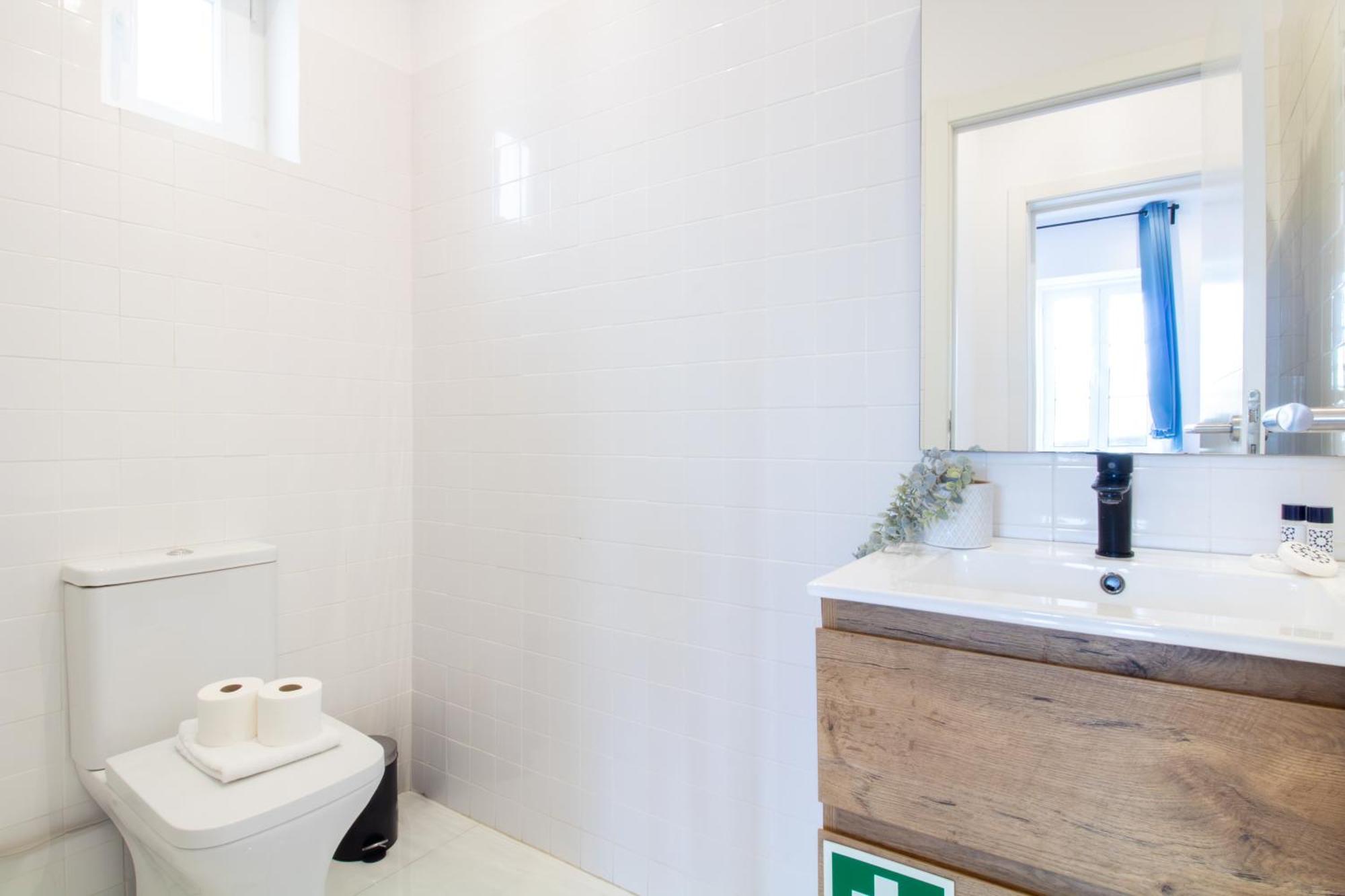 Serafina 1st Floor 2br With Swimingpool * Lisboa