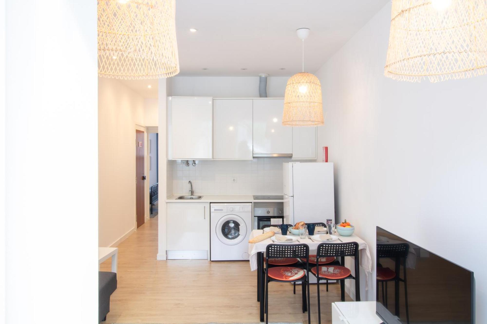 Serafina 1st Floor 2br With Swimingpool Appartement