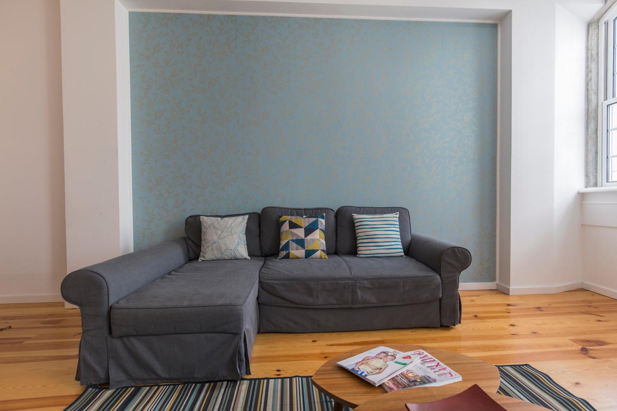 100 A - Flat By Pink St. Lissabon