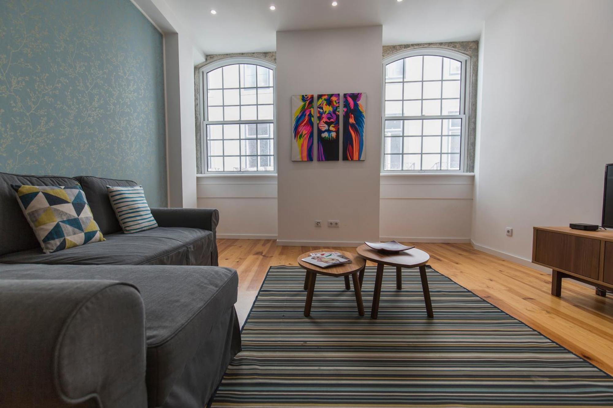 100 A - Flat By Pink St. Lissabon