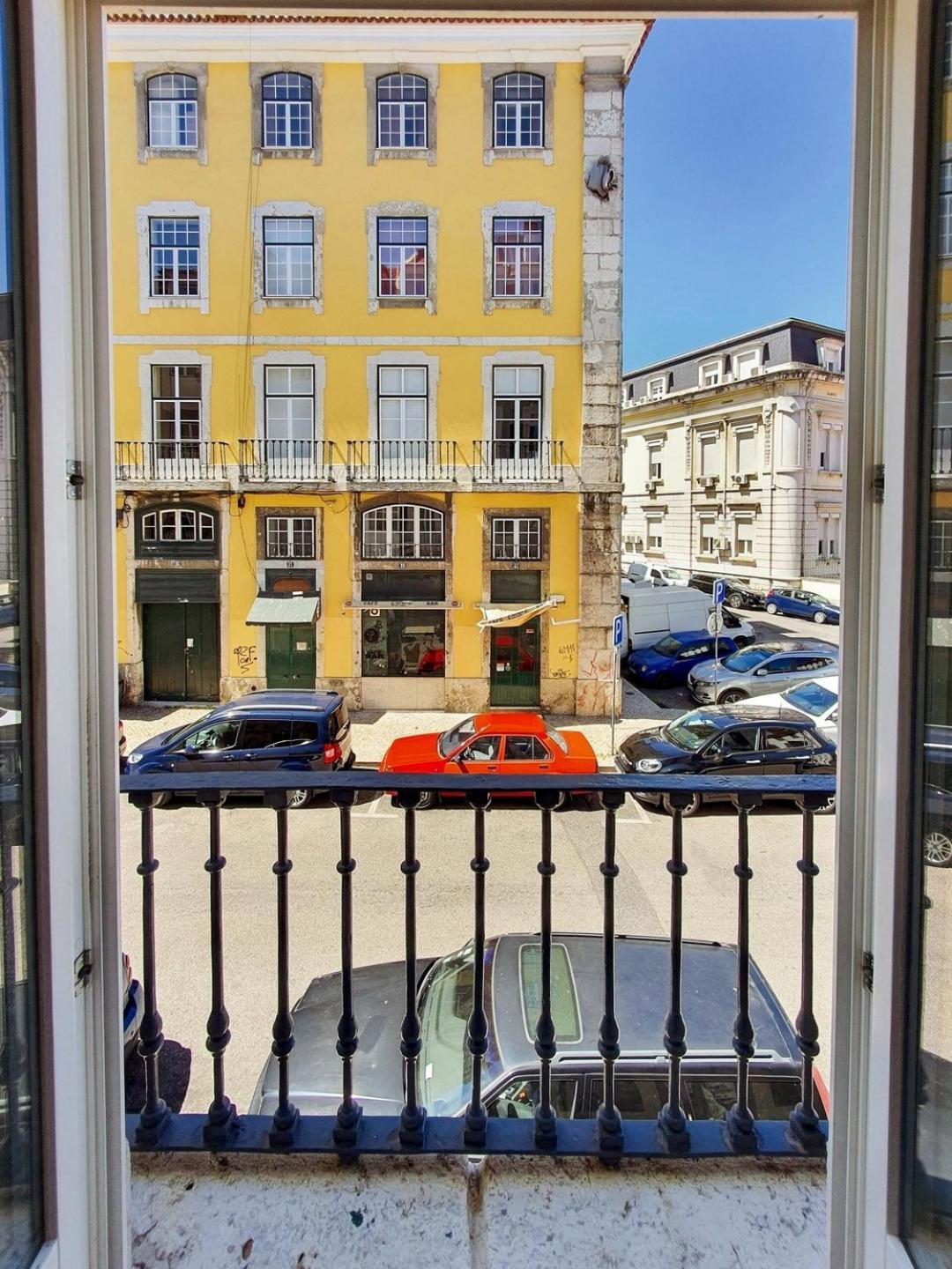 Appartement Stylish Modern In The Heart Of Cais Do Sodre Lisboa