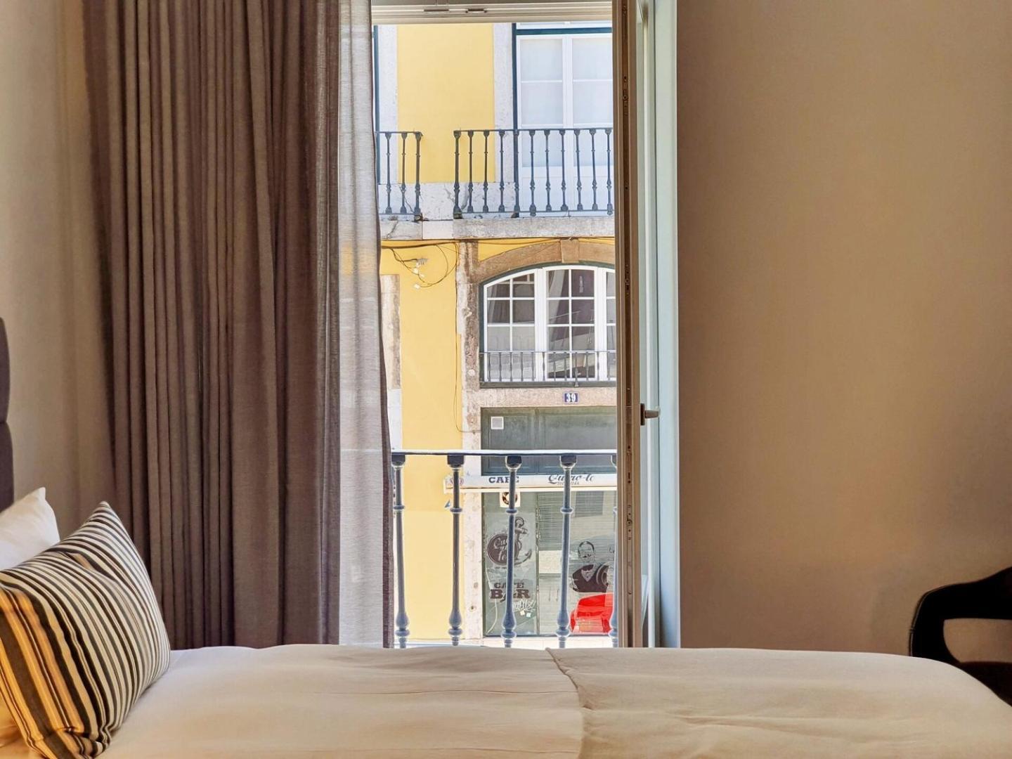 Appartement Stylish Modern In The Heart Of Cais Do Sodre *
