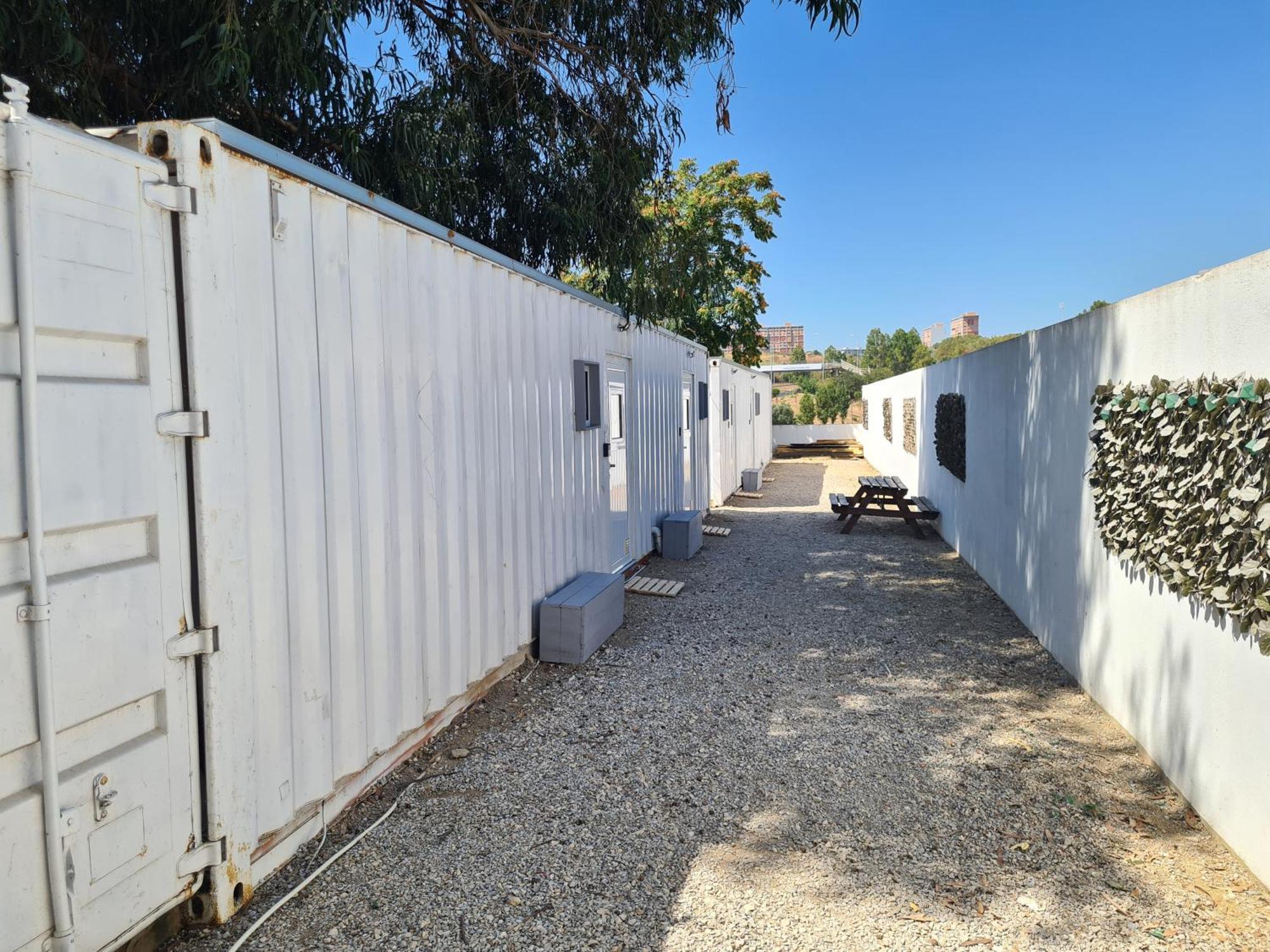 Casa Vale Ecotainer Hostel