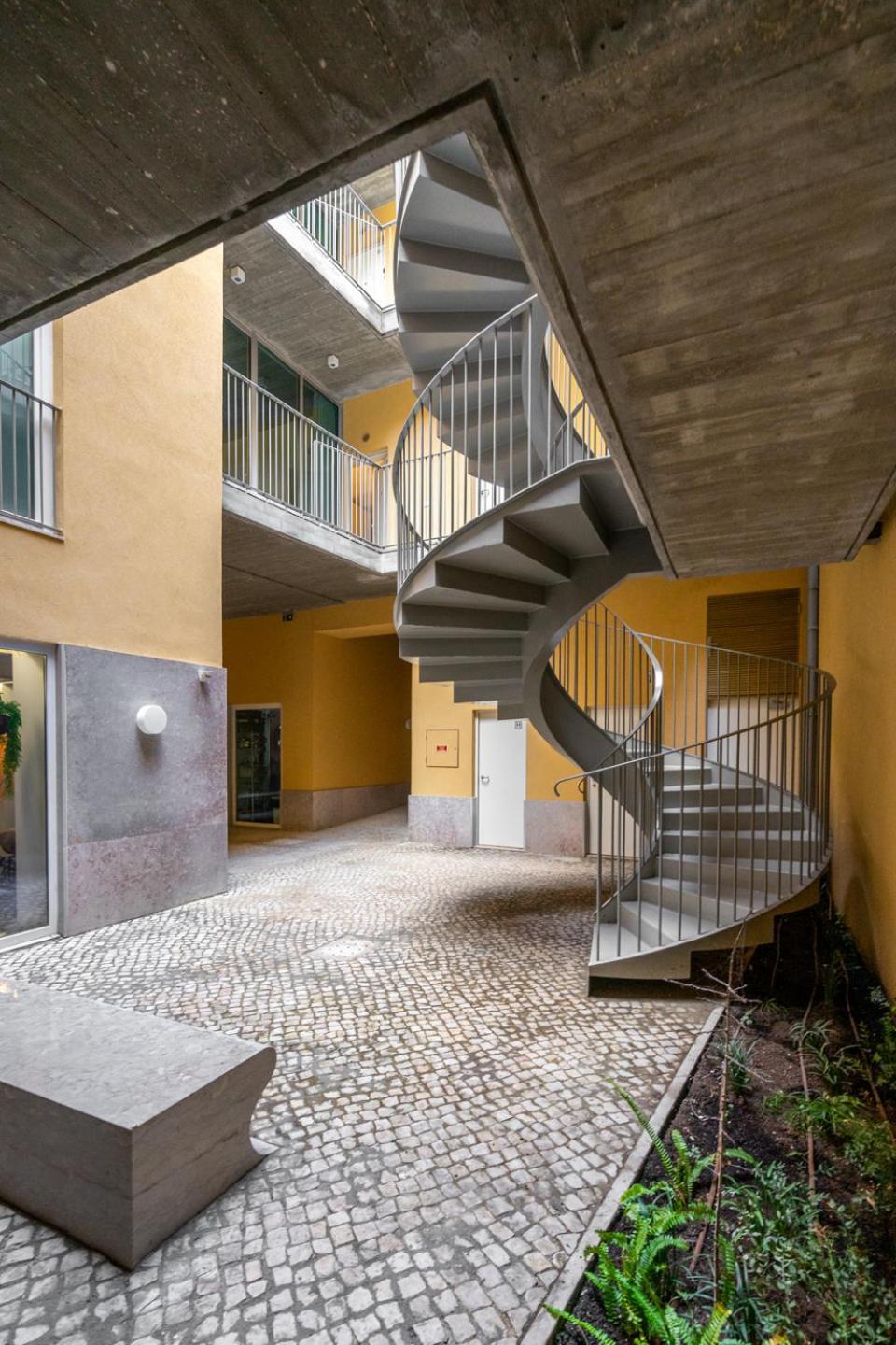 Whome | Ls48 Prime Location Upscale Family * Lissabon