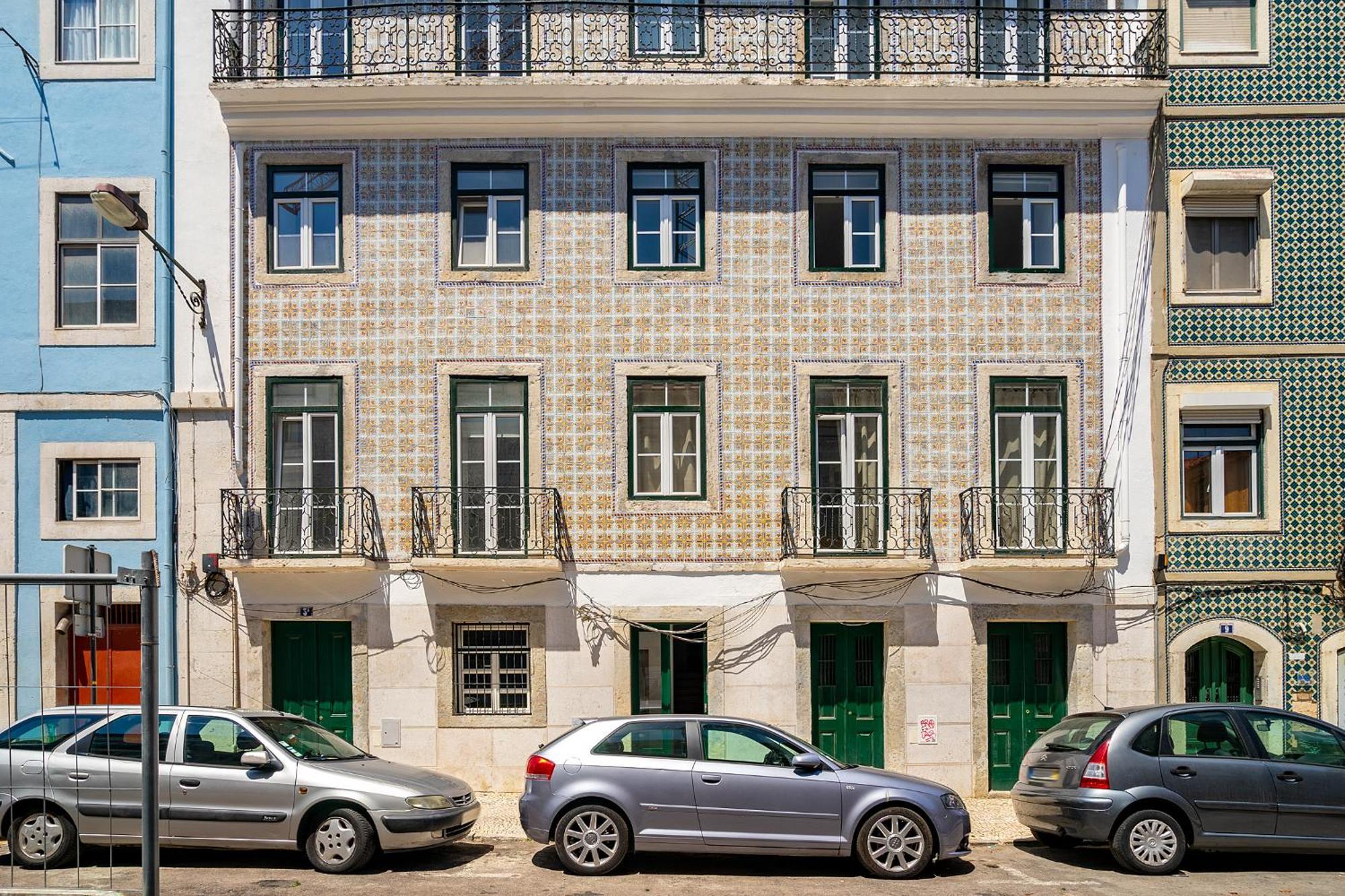 Modern By Soulplaces * Lisbon