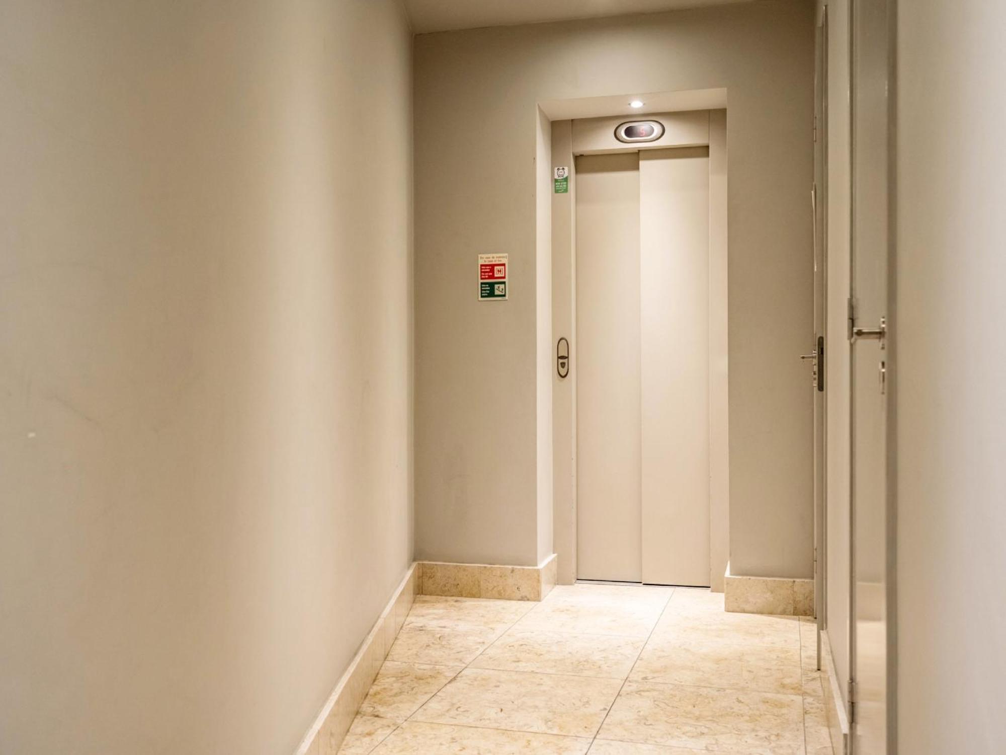 Appartement Akicity Cais Sodre Hope Lissabon