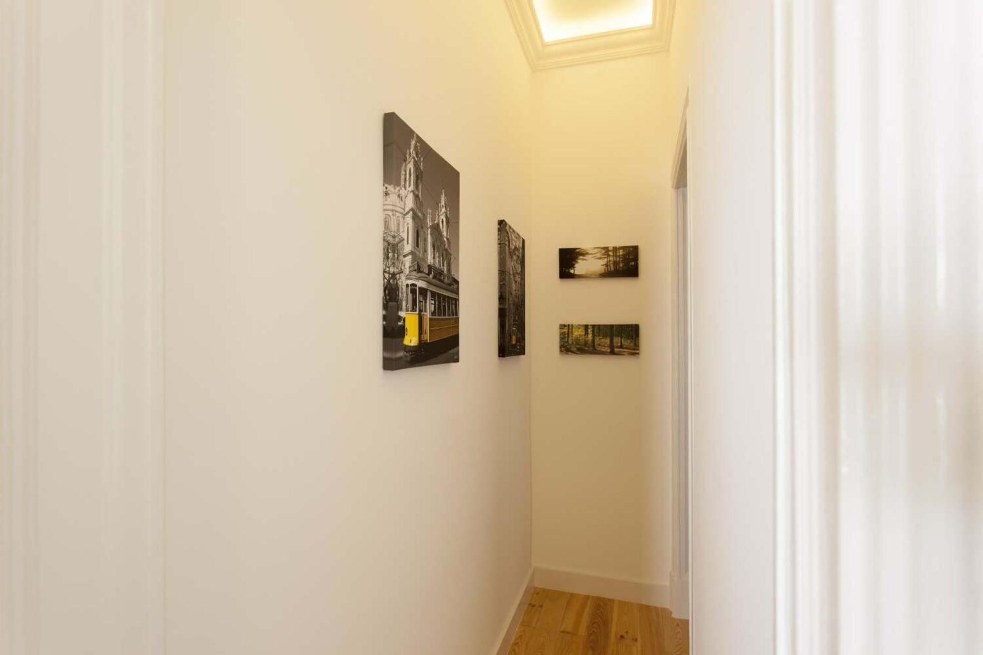 2 Bedroom Located Heart Of Appartement Lisboa
