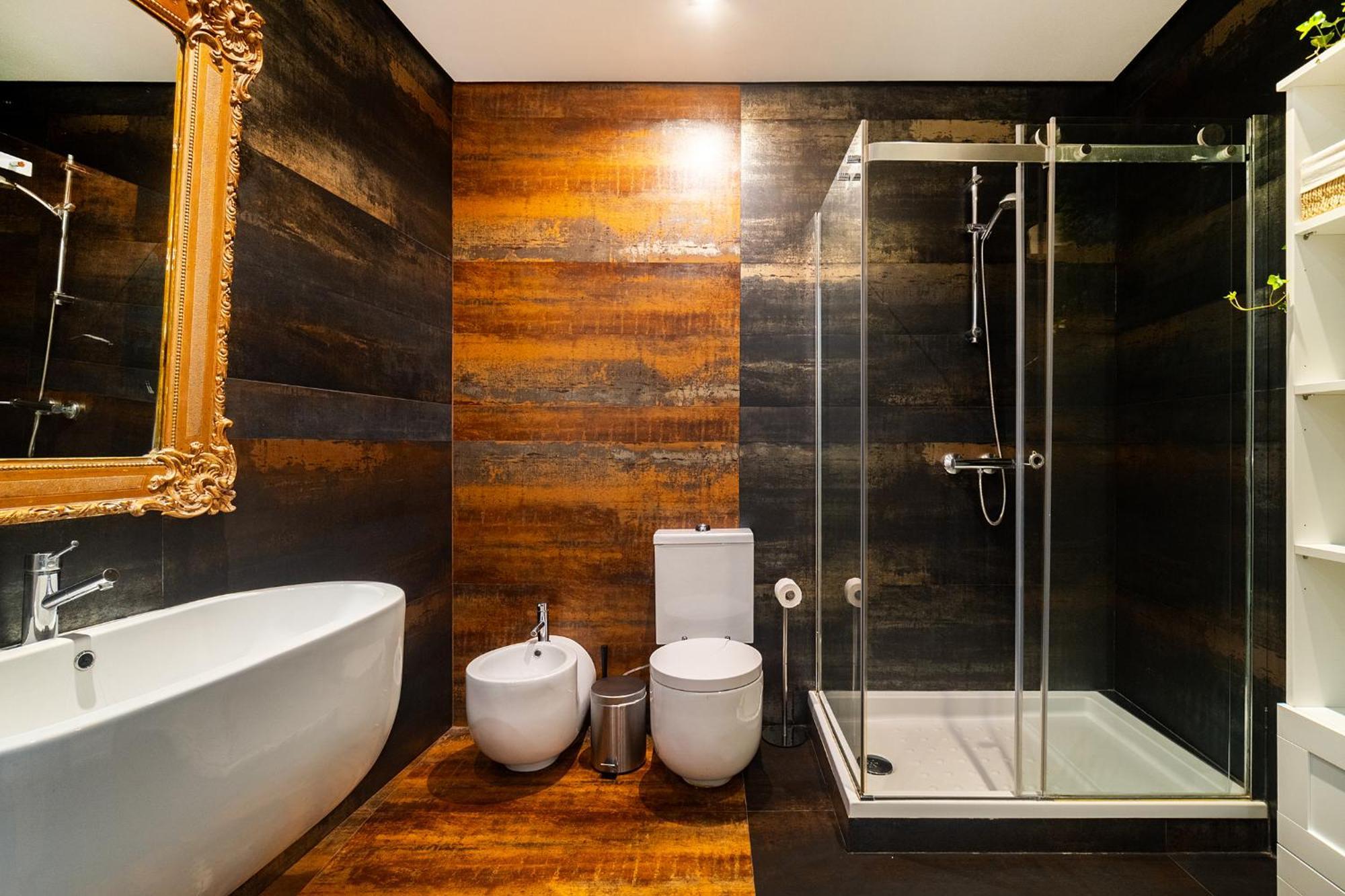 Whome Elegant In Lisbon's Historic Bairro Alto