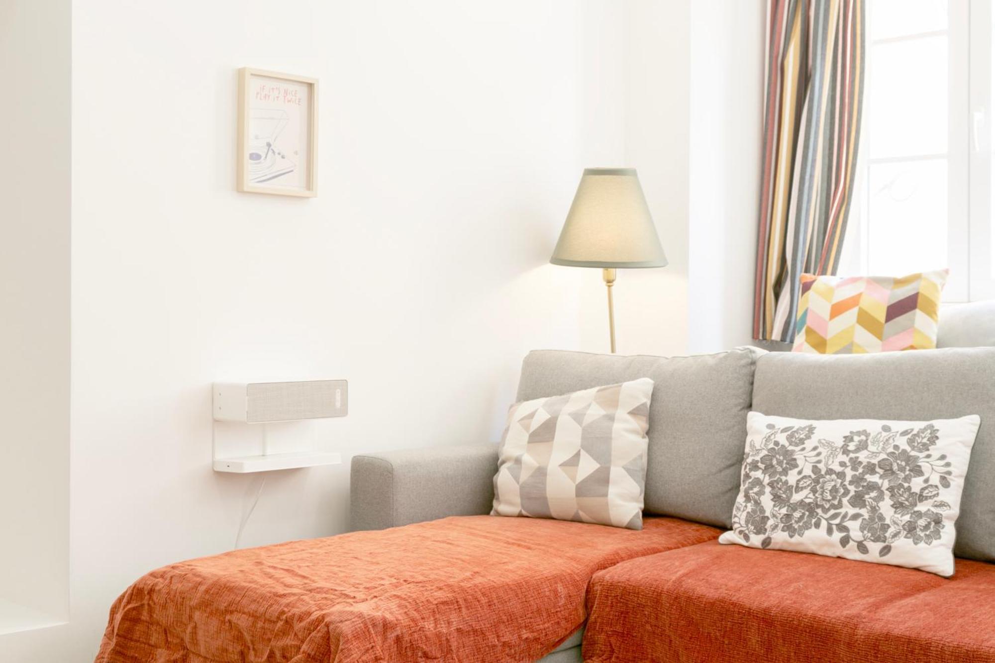 Modern Cozy In Apartment