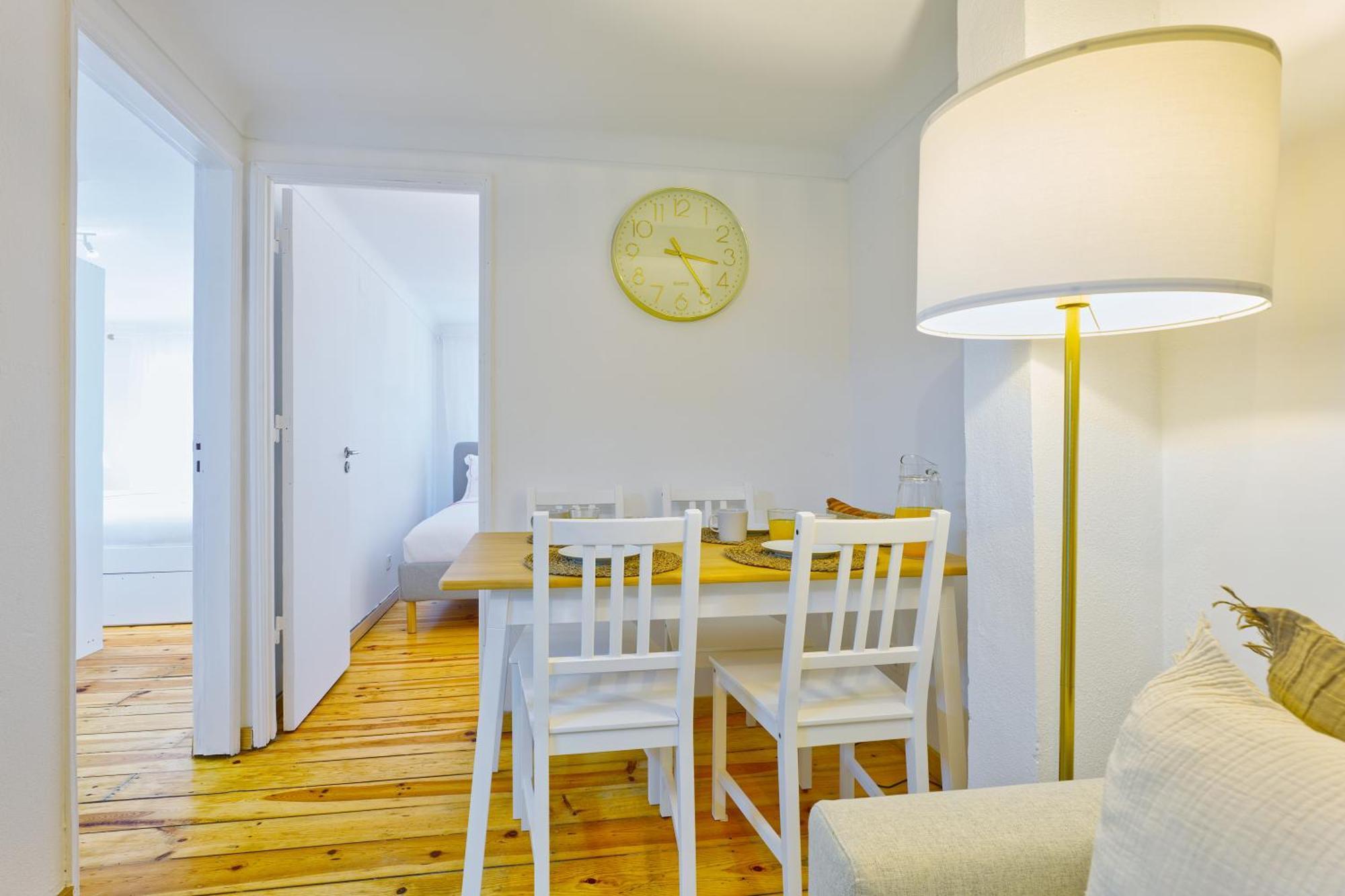 New! Family On The Walls Of Appartement