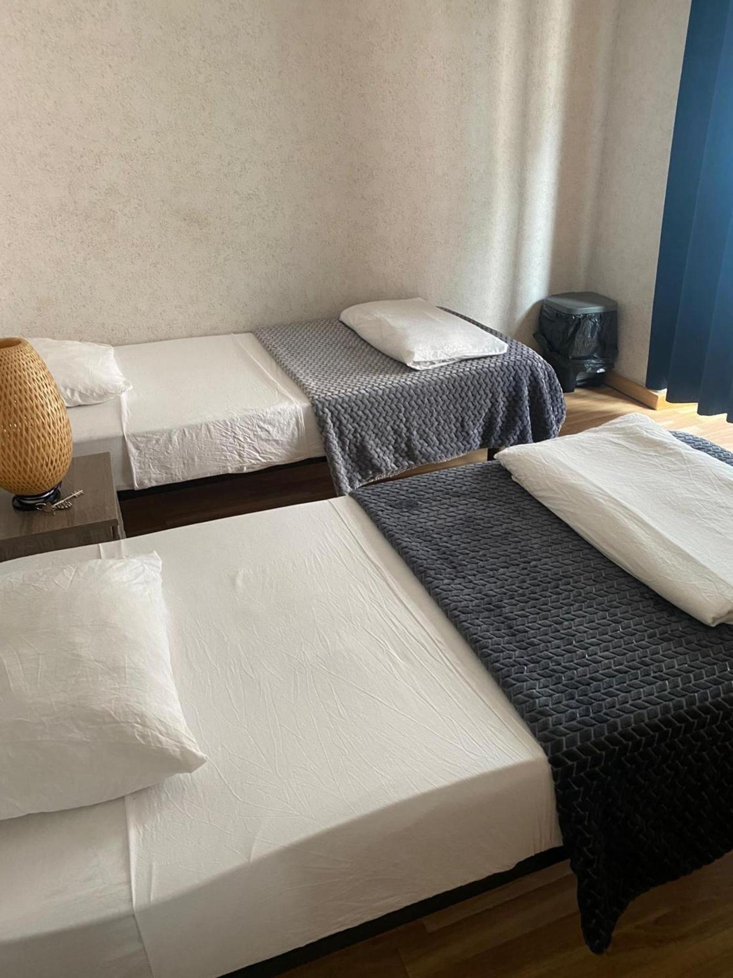 In - 7lisbon Downtown Private Bedroom With Balcony * Lisboa