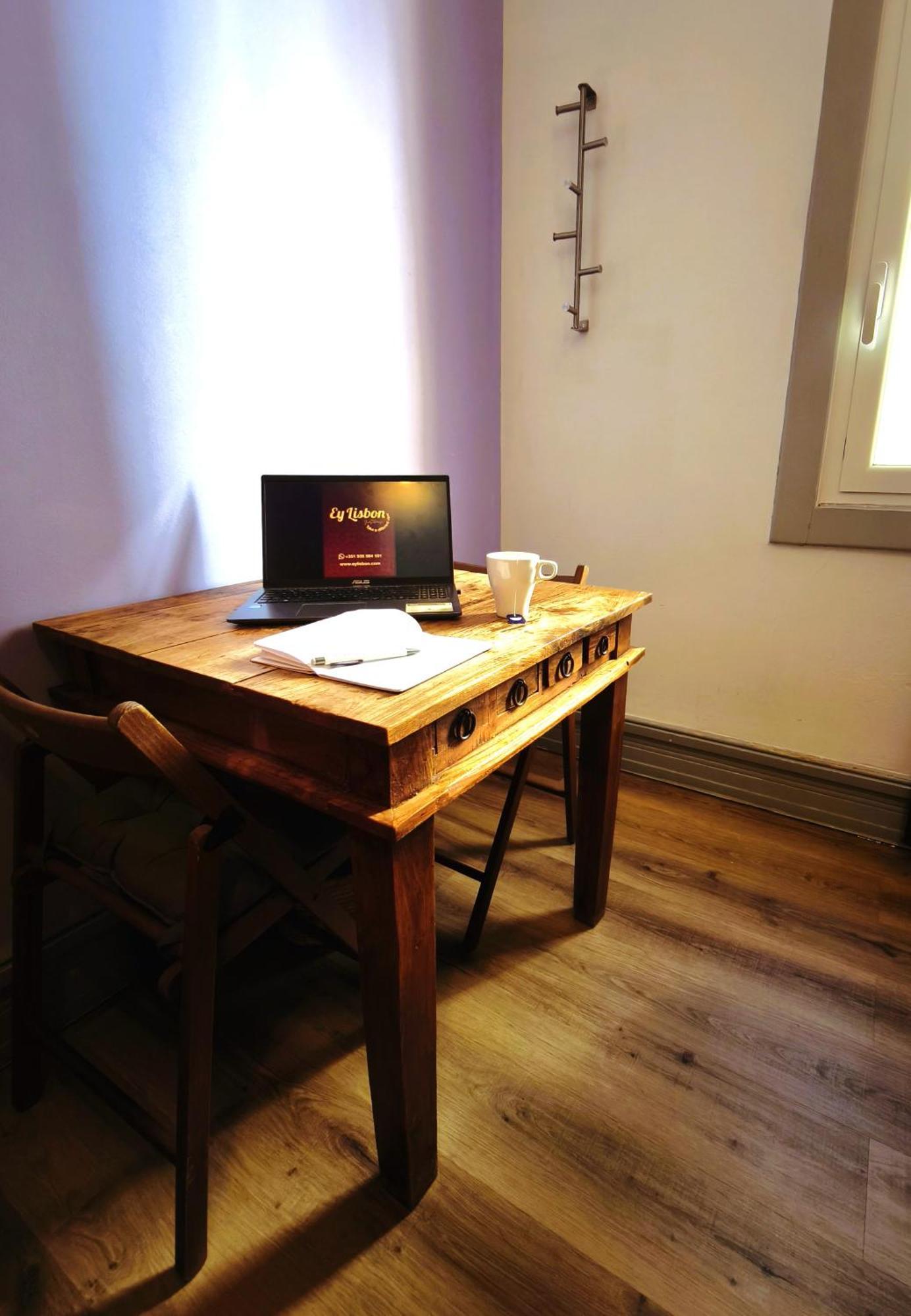 Ey Hostel Lissabon